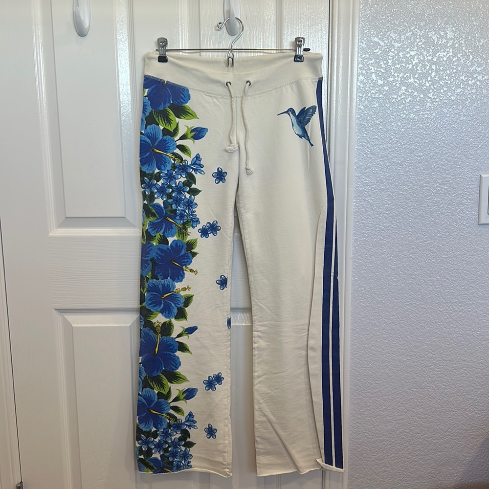 Vintage and rare Lucky Brand low rise straight leg sweat pants